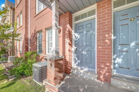 Photo 2 at 63 - 2758 Eglinton Avenue E, Eglinton East, Toronto