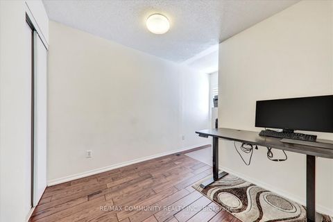 Photo 22 at 63 - 2758 Eglinton Avenue E, Eglinton East, Toronto