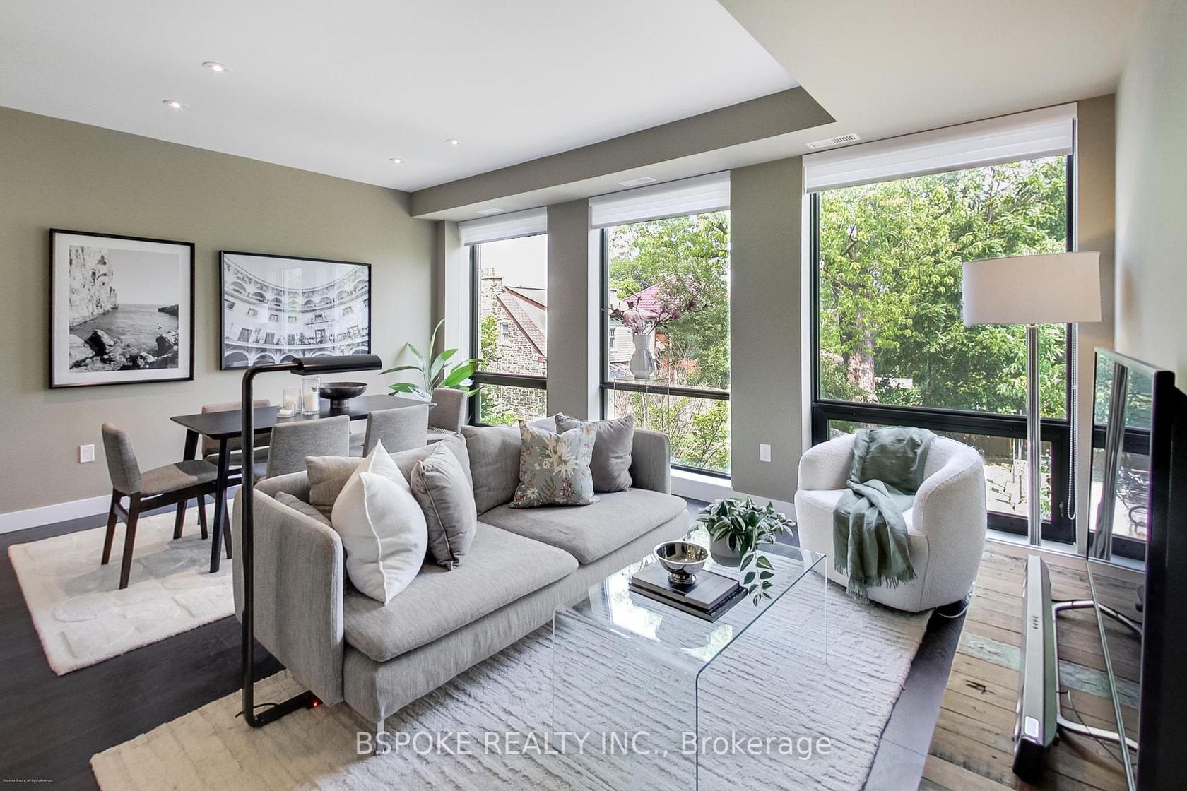 210 - 441 Jane Street, Bloor West Village, Toronto 