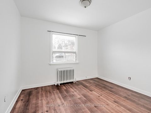 Photo 6 at 44 Leduc Drive, Kipling, Toronto