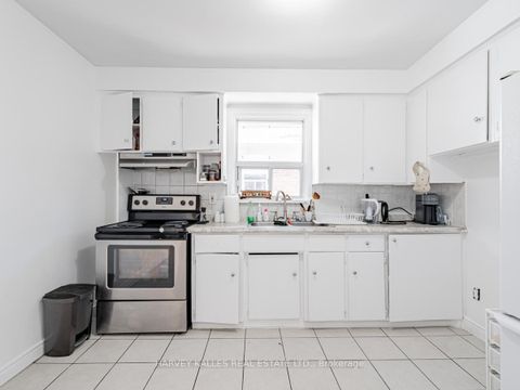 Photo 15 at 44 Leduc Drive, Kipling, Toronto