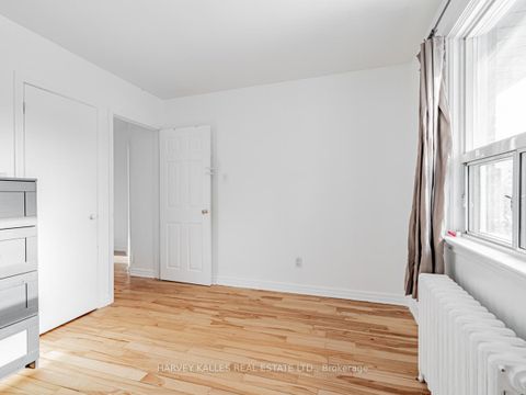Photo 17 at 44 Leduc Drive, Kipling, Toronto
