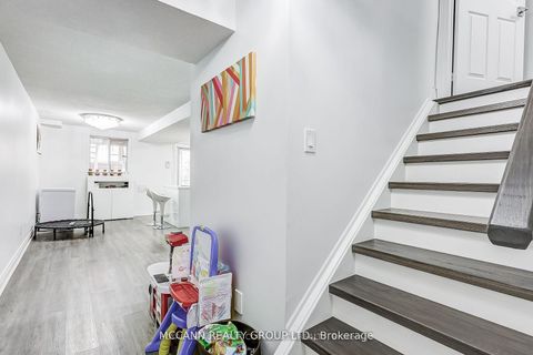 Photo 20 at 93 Revelstoke Crescent, Langstaff, Richmond Hill