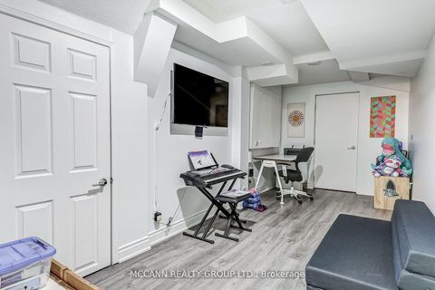 Photo 21 at 93 Revelstoke Crescent, Langstaff, Richmond Hill