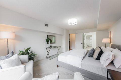 Photo 12 at 207 - 2 Alexandra Boulevard W, Lawrence Park South, Toronto