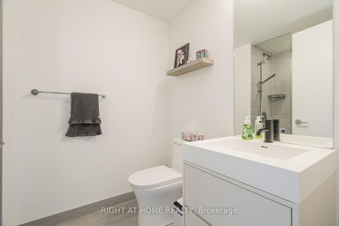 Photo 8 at 315 - 9 Tecumseth Street, Niagara, Toronto