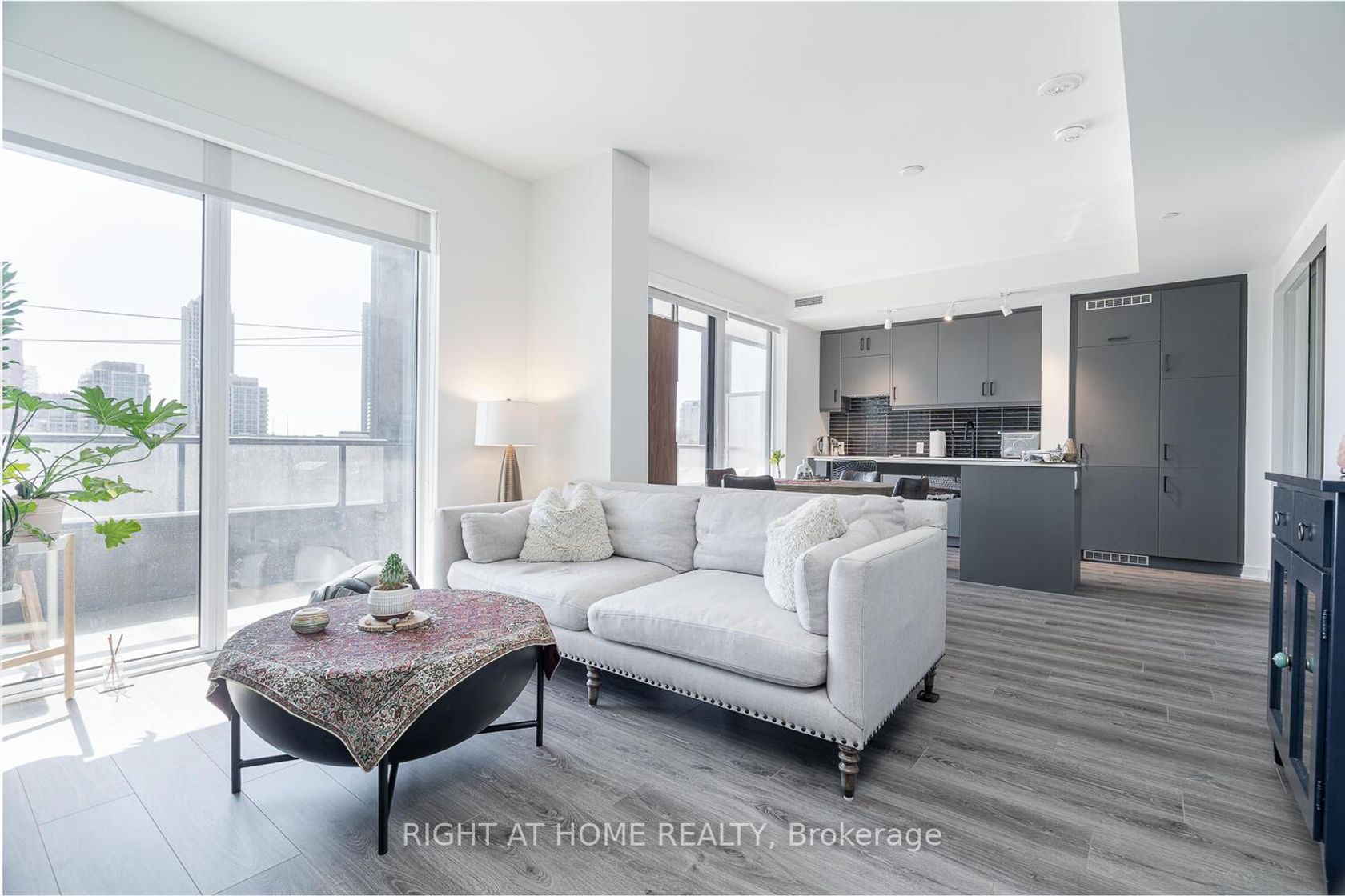 315 - 9 Tecumseth Street, Niagara, Toronto 