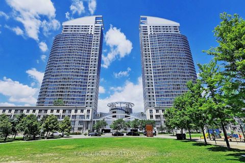 Photo 4 at 2311 - 36 LEE CENTRE Drive, Woburn, Toronto