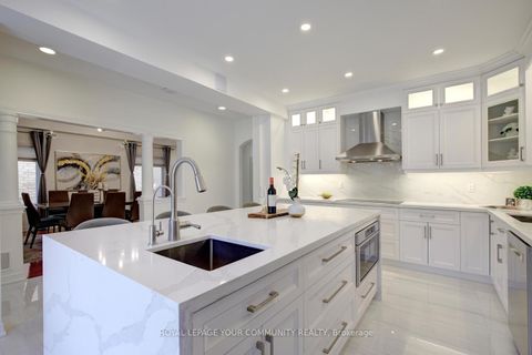 Photo 15 at 127 Golden Forest Road, Patterson, Vaughan