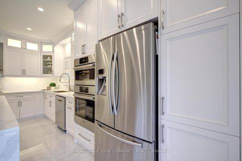 Photo 16 at 127 Golden Forest Road, Patterson, Vaughan