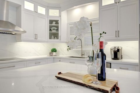 Photo 19 at 127 Golden Forest Road, Patterson, Vaughan