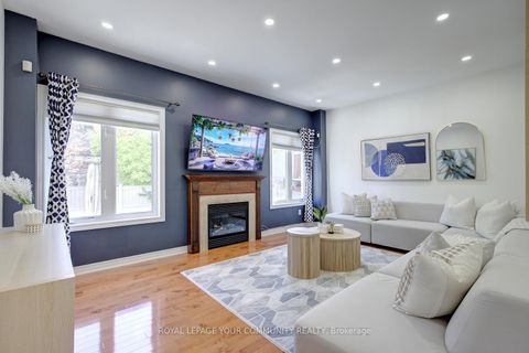 Photo 20 at 127 Golden Forest Road, Patterson, Vaughan