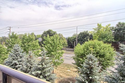 Photo 27 at 308 - 520 Steeles Avenue, Yorkhill, Vaughan