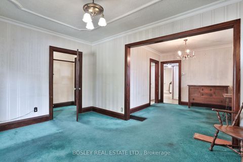 Photo 5 at 15 Whitewood Road, Mount Pleasant East, Toronto