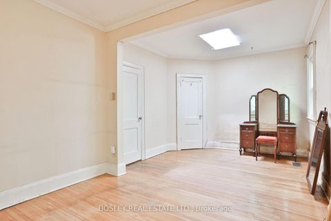 Photo 13 at 15 Whitewood Road, Mount Pleasant East, Toronto