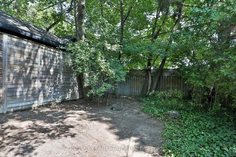 Photo 19 at 15 Whitewood Road, Mount Pleasant East, Toronto