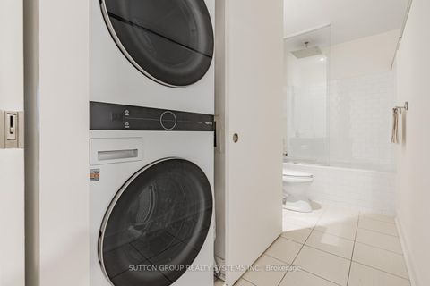 Photo 11 at 310 - 25 Ritchie Avenue, Roncesvalles, Toronto