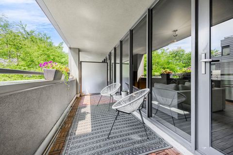 Photo 14 at 310 - 25 Ritchie Avenue, Roncesvalles, Toronto