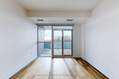 Photo 8 at 509 - 1331 Queen Street E, Coxwell, Toronto