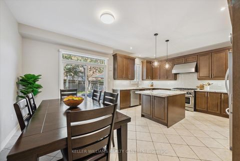 Photo 8 at 72 Pointon Street, Bayview Northeast, Aurora