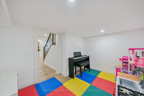 Photo 37 at 72 Pointon Street, Bayview Northeast, Aurora