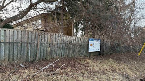 Photo 10 at 298 Newton Drive, Newtonbrook East, Toronto