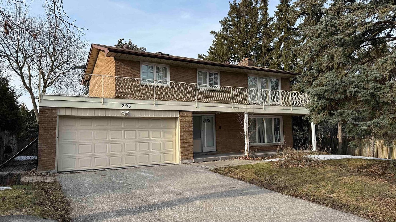298 Newton Drive, Newtonbrook East, Toronto 