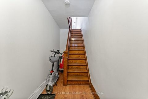 Photo 5 at 32 Chamberlain Avenue, Belgravia, Toronto