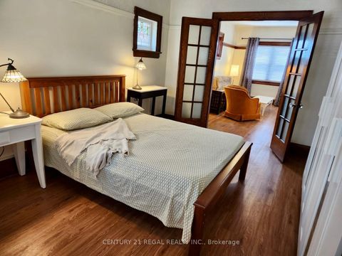 Photo 26 at 32 Chamberlain Avenue, Belgravia, Toronto