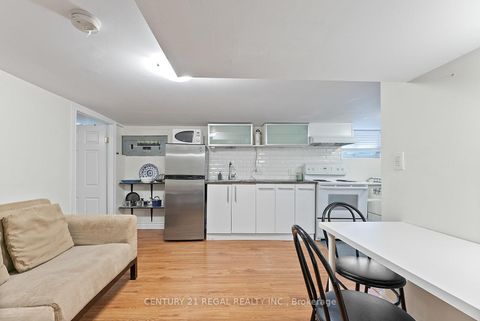 Photo 34 at 32 Chamberlain Avenue, Belgravia, Toronto Photo 34 at 32 Chamberlain Avenue, Belgravia, Toronto