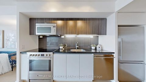 Photo 15 at 3911 - 85 Queens Wharf Road, Waterfront Communities C1, Toronto