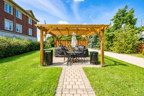 Photo 30 at 129 - 9519 Keele Street S, Maple, Vaughan