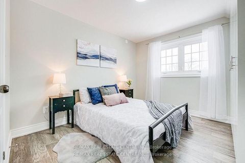 Photo 17 at 480 Valley Drive, WO West, Oakville