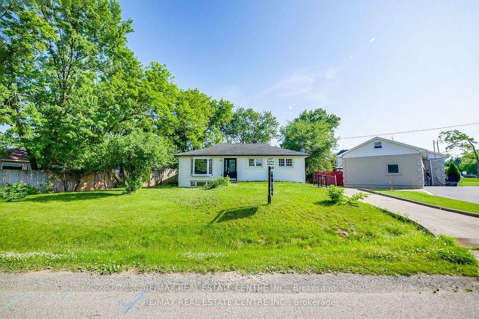 480 Valley Drive, WO West, Oakville 