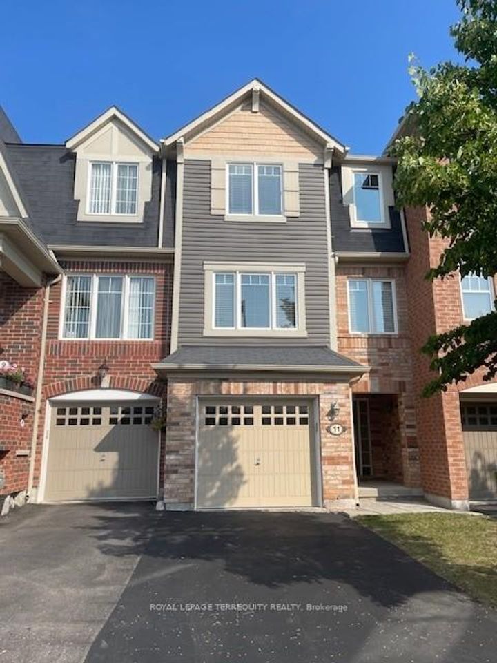 Photo 1 at 11 Signature Lane, Northwest Brampton, Brampton
