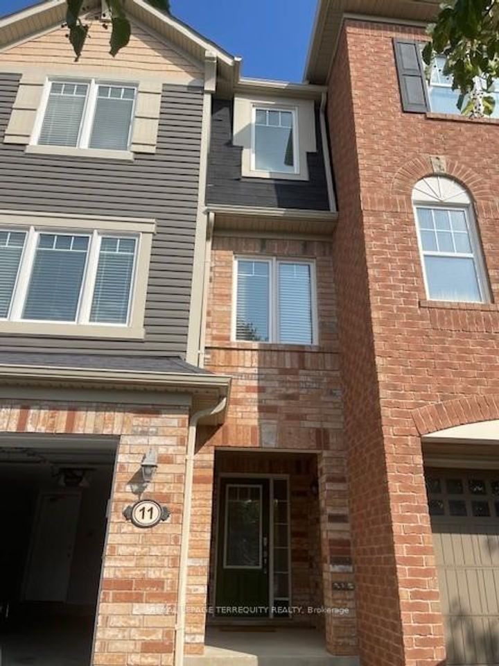 Photo 2 at 11 Signature Lane, Northwest Brampton, Brampton