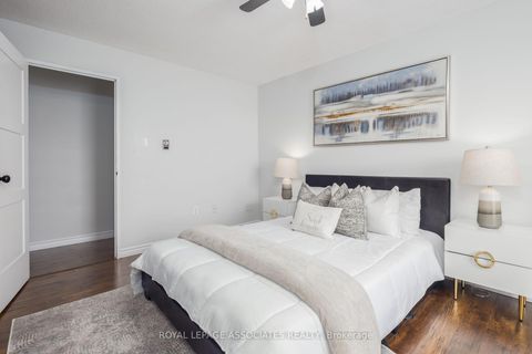 Photo 25 at 705 - 855 Kennedy Road, Ionview, Toronto
