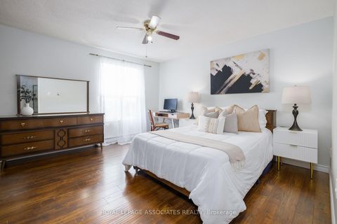 Photo 28 at 705 - 855 Kennedy Road, Ionview, Toronto