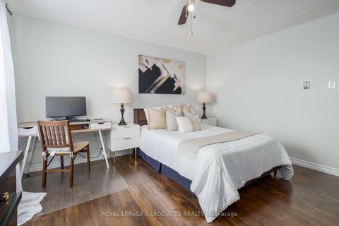 Photo 29 at 705 - 855 Kennedy Road, Ionview, Toronto