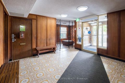 Photo 33 at 705 - 855 Kennedy Road, Ionview, Toronto