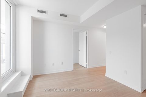 Photo 12 at 303 - 500 Wilson Avenue, Clanton Park, Toronto