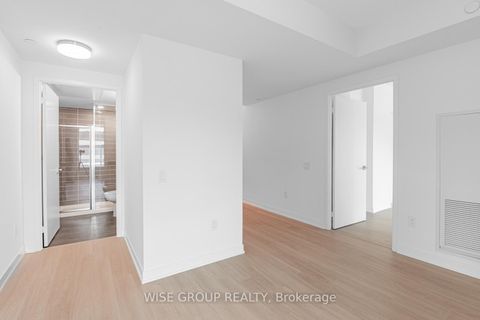 Photo 13 at 303 - 500 Wilson Avenue, Clanton Park, Toronto