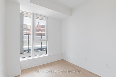 Photo 14 at 303 - 500 Wilson Avenue, Clanton Park, Toronto