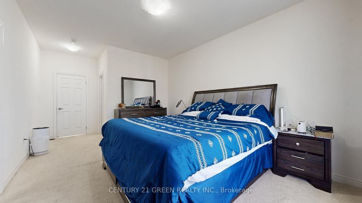 Photo 24 at 30 Canary Close, Credit Valley, Brampton