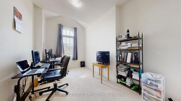 Photo 29 at 30 Canary Close, Credit Valley, Brampton
