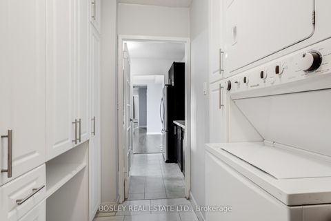 Photo 11 at 801 - 5 Parkway Forest Drive, Henry Farm, Toronto
