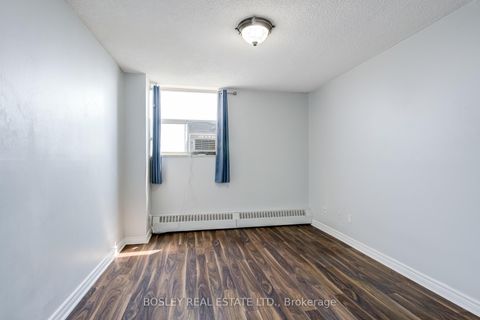 Photo 13 at 801 - 5 Parkway Forest Drive, Henry Farm, Toronto