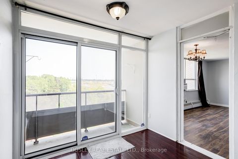 Photo 23 at 801 - 5 Parkway Forest Drive, Henry Farm, Toronto