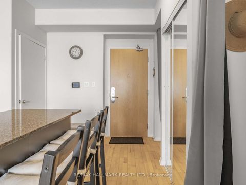 Photo 7 at 2109 - 65 Bremner Boulevard, Waterfront Communities C1, Toronto