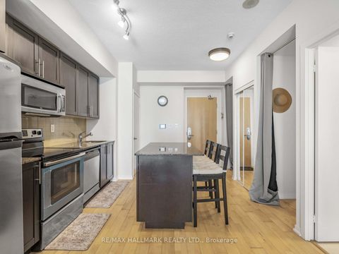 Photo 8 at 2109 - 65 Bremner Boulevard, Waterfront Communities C1, Toronto